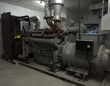 9999js金沙老品牌800KW/400V陆用发电机应用于某房地产项目